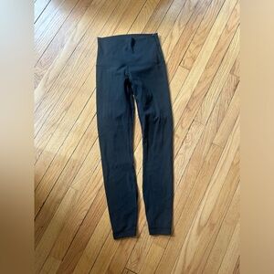 lululemon wunder under size 4